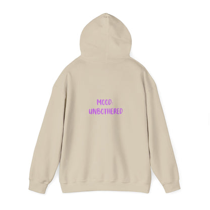 Chic unisex hoodie with chic design for casual confidence
